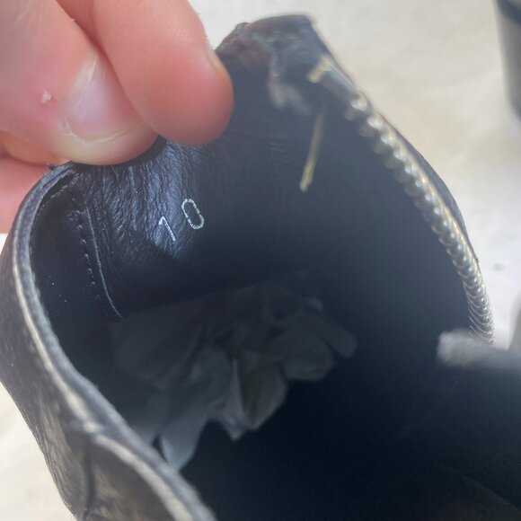 Everlane The Boss Bootie Italian Pebbled Leather Ankle Black Women's Size 10,Zip - Picture 10 of 16